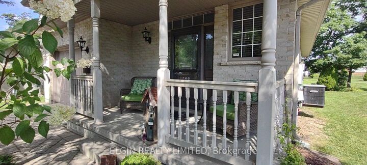 Property Photo: 410 Burwell Road 16 ON N5P 4N6