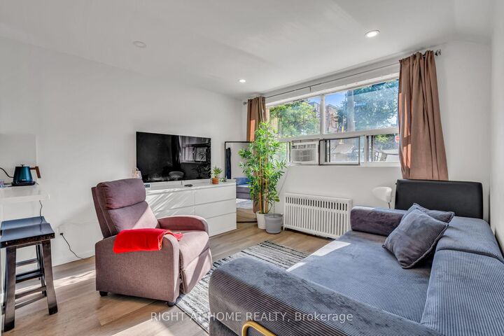 Property Photo: 497 Nairn Avenue ON M6E 4J2
