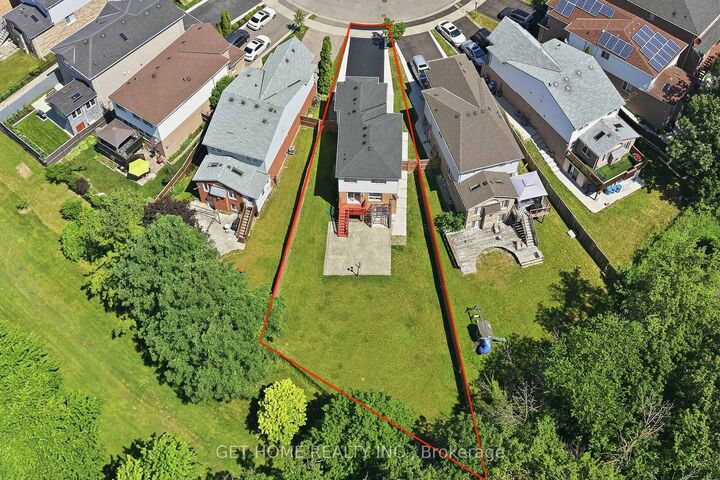 Property Photo: 50 Willow Park Drive ON L6R 2N4