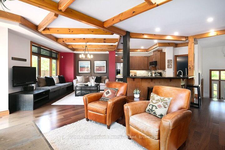 Property Photo: 214 Blueski George Crescent 44 ON L9Y 0V5