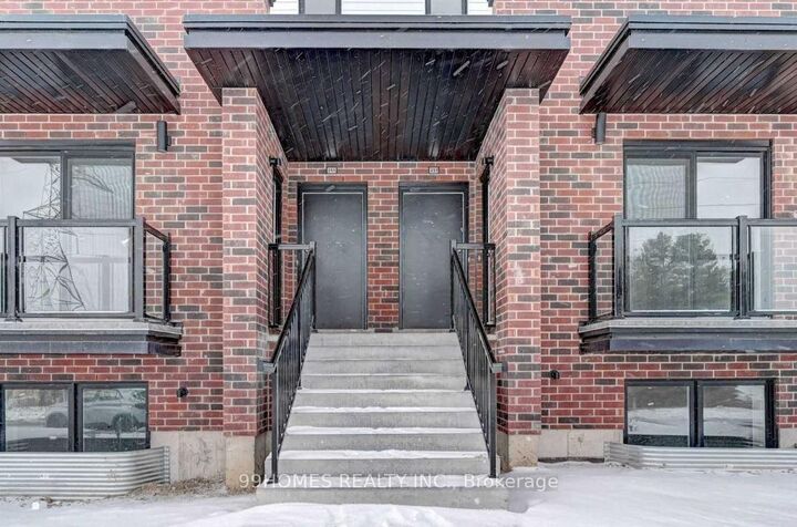 Property Photo: 249 Chapel Hill Drive ON N2R 0S4