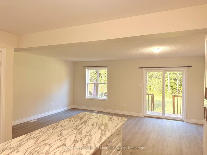 Property Photo: 275 Daffodil Court ON P1P 0B8