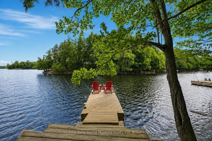 Property Photo: 31 Lyndsey Lane ON P2A 0B5