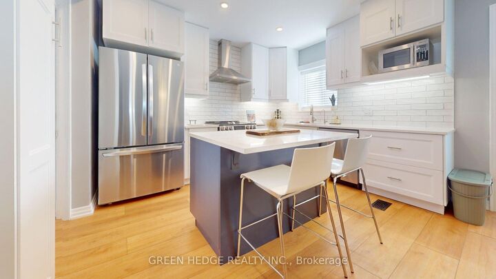Property Photo: 66 Cliff Street ON M6N 4M1