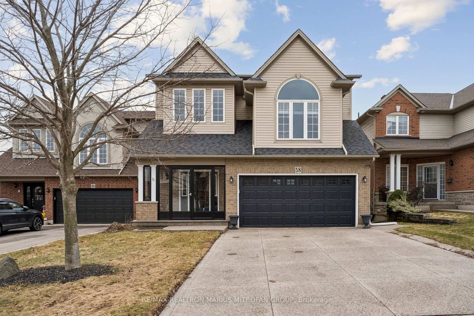 Property Photo: 58 Whiterock Avenue ON L0R 1W0