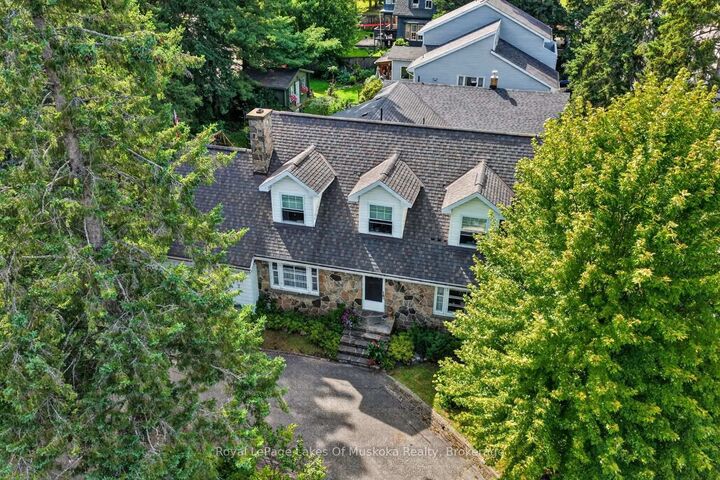 2 Mountview Avenue — photo 1