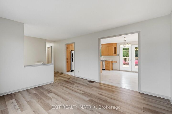 Property Photo: 109 Oswald Street ON K0B 1R0