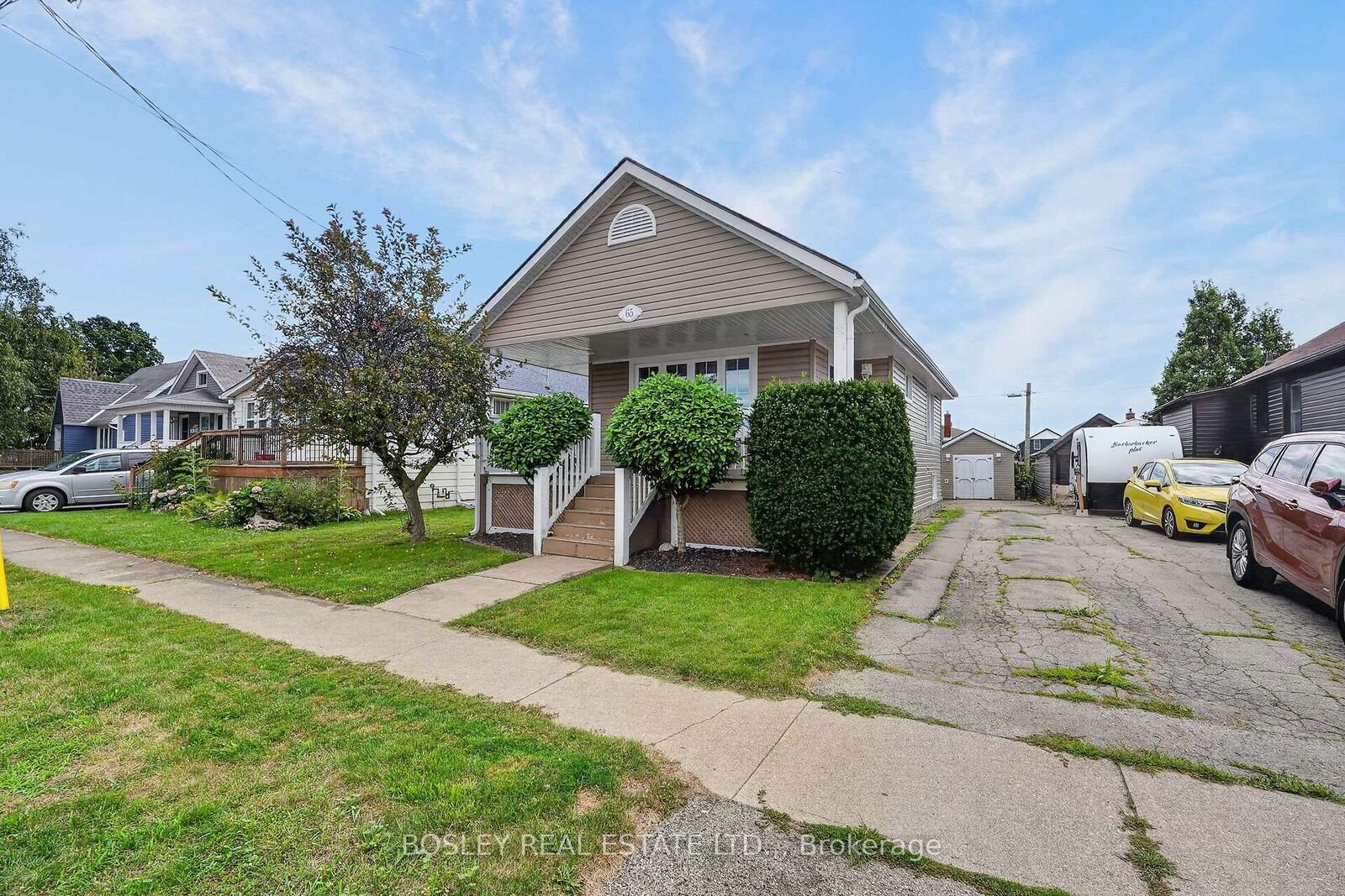 Property Photo:  65 Christmas Street  ON L3K 1M4 