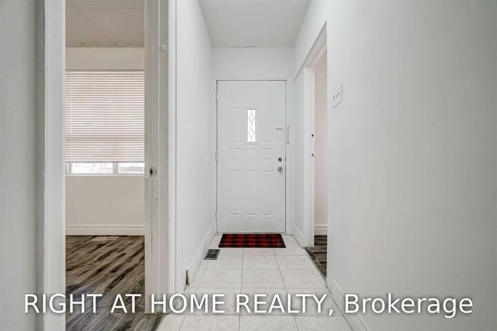 Property Photo: 54 Byng Avenue ON M1L 3N7
