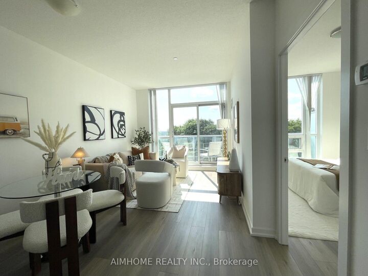 Property Photo: 66 Forest Manor Road 305 ON M2J 1M6