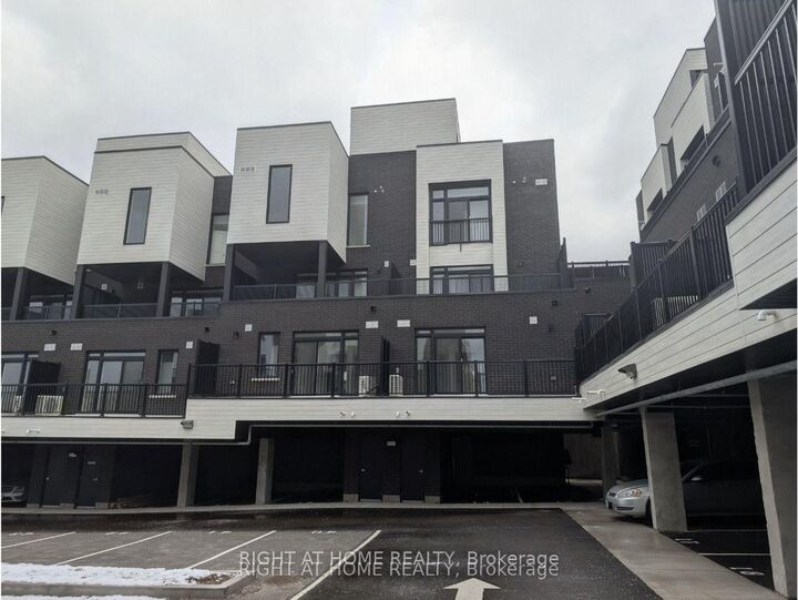 Property Photo: 188 Angus Drive 19 ON L1S 0G5