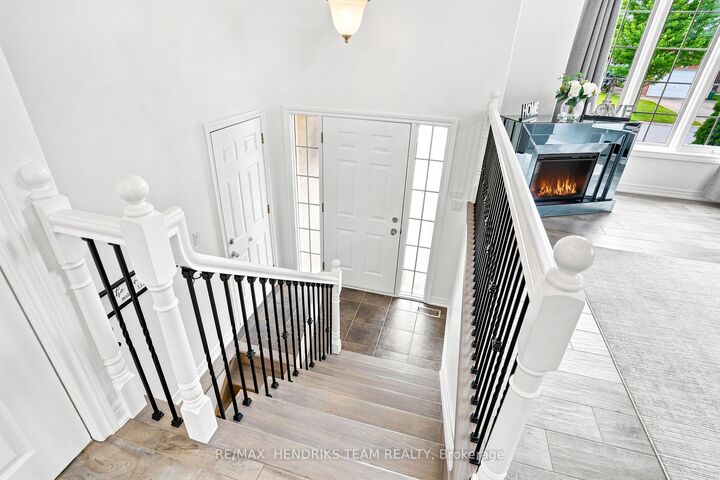 Property Photo: 7032 Kelly Drive ON L2H 3J9