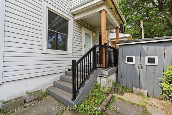 Property Photo: 38 Mars Avenue ON L8L 3V8