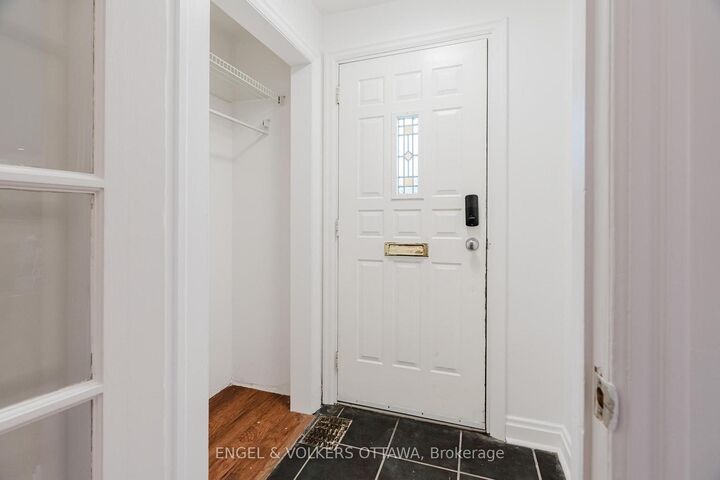 Property Photo:  1988 Carling Avenue  ON K2A 1G1 