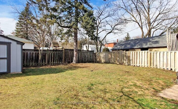 Property Photo: 36 John Street ON N1S 2V4