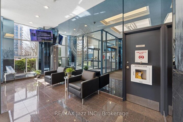 Property Photo: 360 Watson Street W 1003 ON L1H 6P1