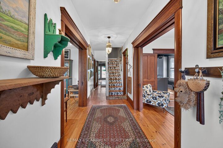 Property Photo: 2074 Governors Road ON L0R 1J0