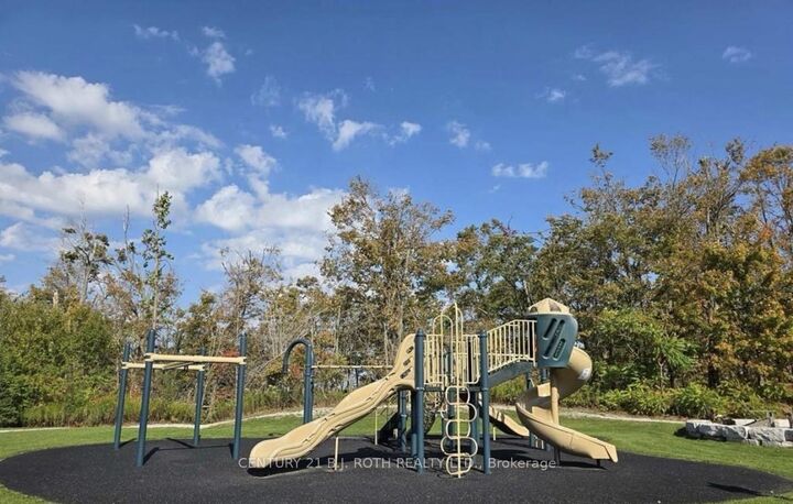 Property Photo: 90 Highland Drive 2296-2297 ON L0L 2L0