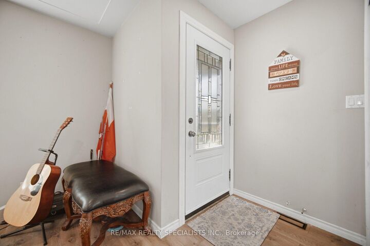 Property Photo:  60 Elmwood Avenue  ON N1R 4Y2 