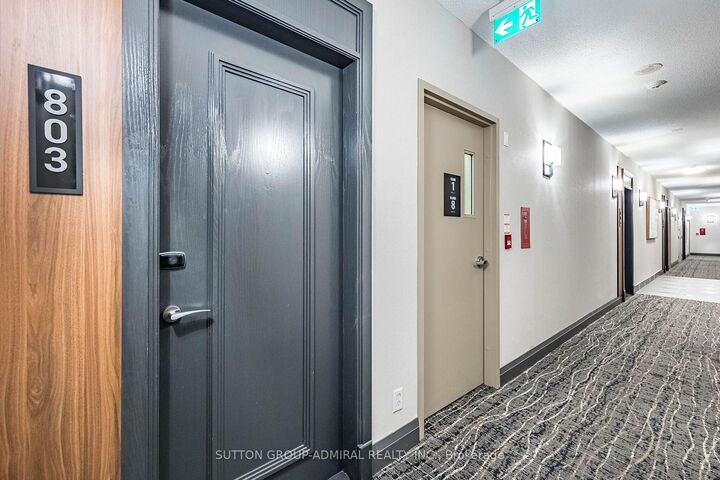 Property Photo: 1900 Lake Shore Boulevard W 803 ON M6S 1A4