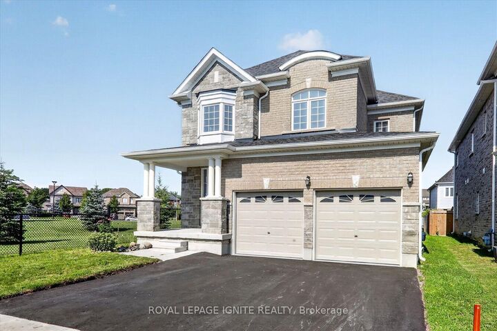 Property Photo:  188 Douglas Kemp Crescent  ON L1C 7E4 