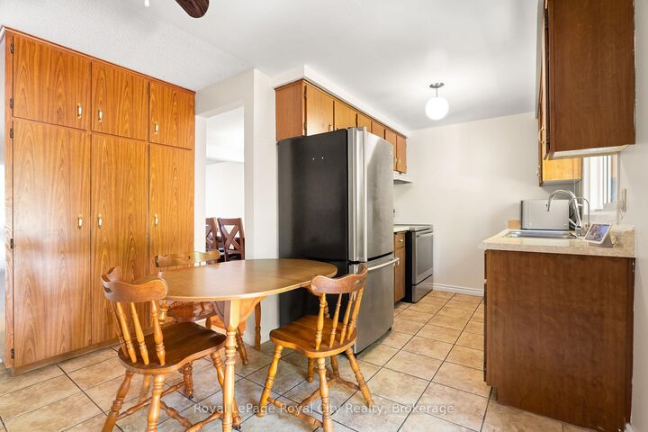 Property Photo: 121 Imperial Road N ON N1H 7Z5