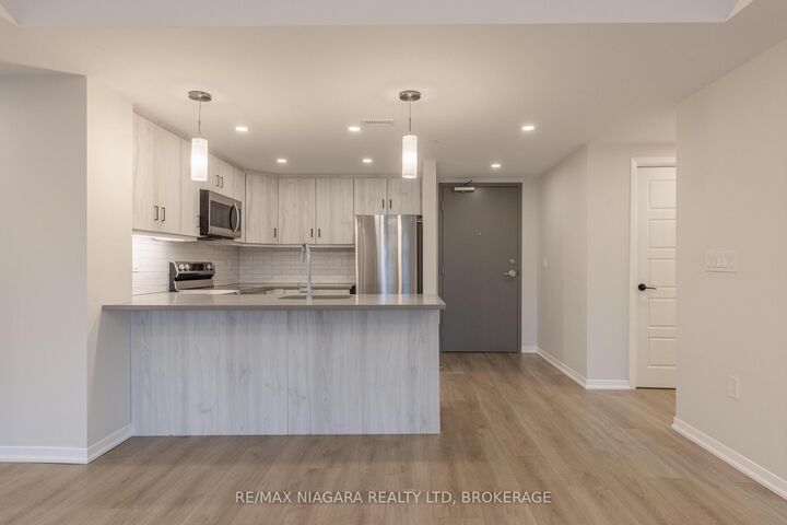 Property Photo:  3998 Victoria Avenue 101  ON L0R 2C0 