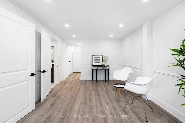 Property Photo:  411 Enfield Road Lower  ON L7T 2X5 