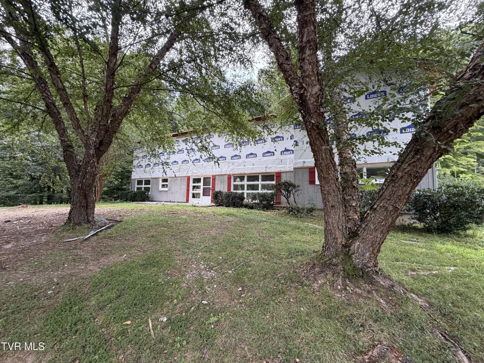Property Photo:  407 Dogwood Lane  TN 37857 