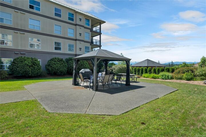 Property Photo:  280 Dogwood St S #209  BC V9W 6Y7 