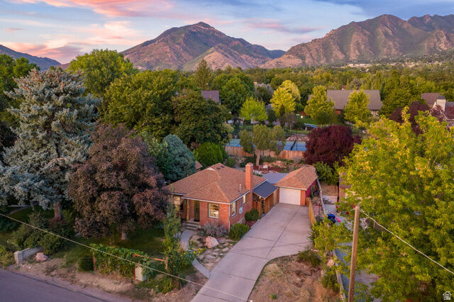 Property Photo: 4507 S Russell St E UT 84117