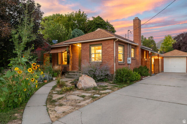 Property Photo:  4507 S Russell St E  UT 84117 