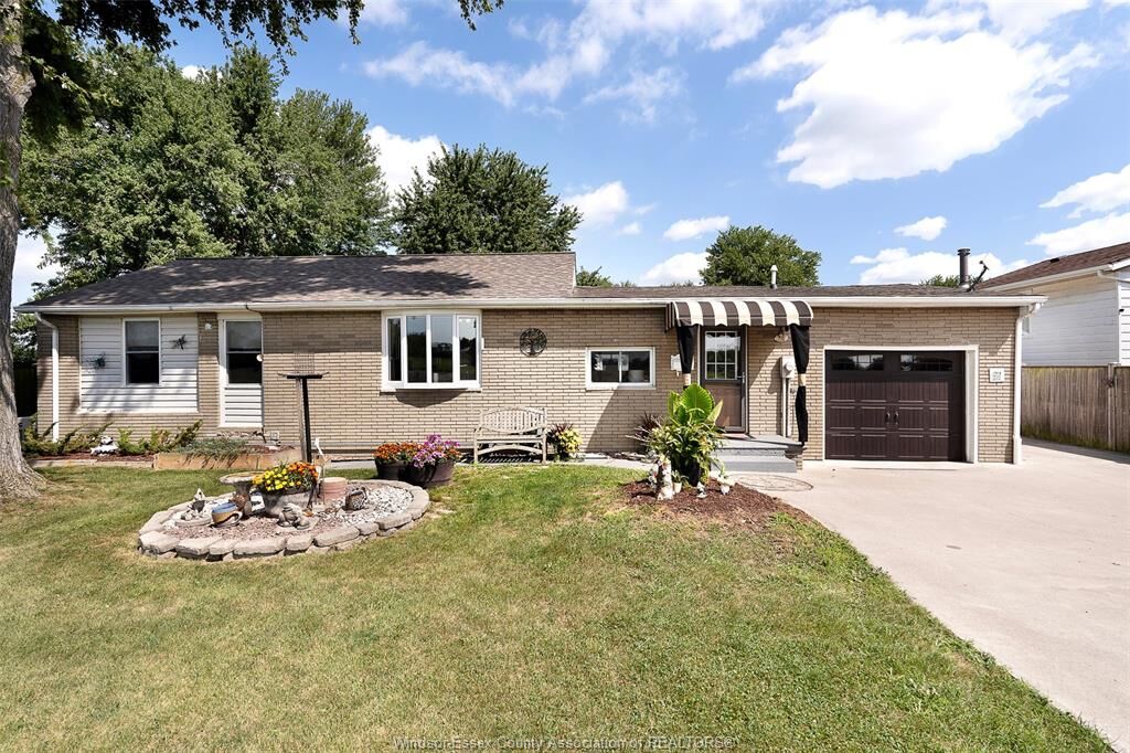 Property Photo: 78 Road 3 West ON N9Y 3A2