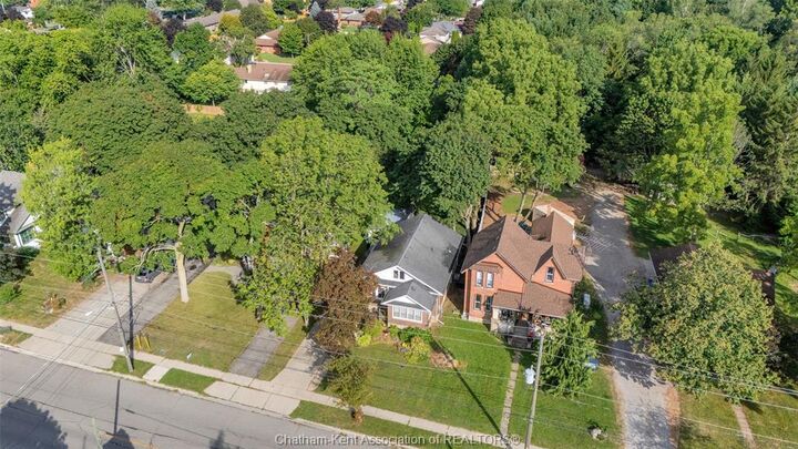Property Photo: 203 Talbot Street East ON N0P 1A0