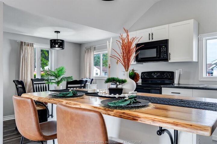 Property Photo: 316 Erieview Drive ON N9Y 1M4