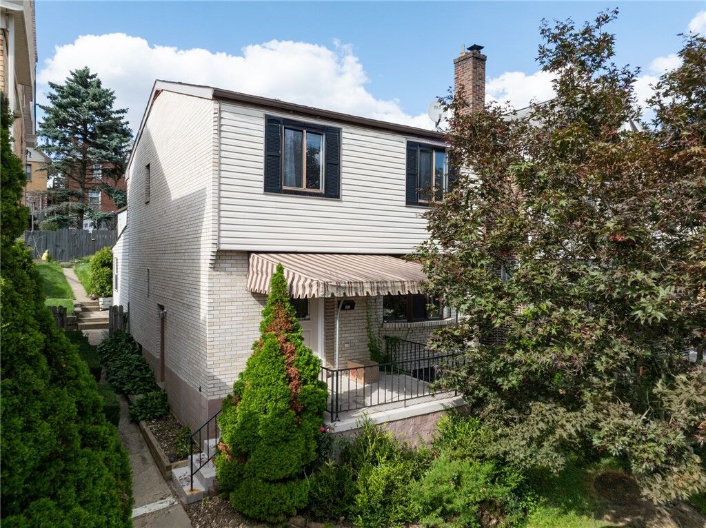 Property Photo: 305 Lamarido St PA 15226