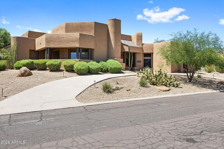 Property Photo: 16921 E Parlin Drive AZ 85268