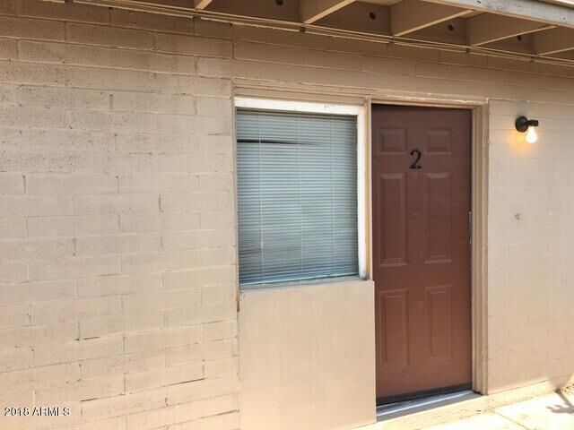 Property Photo: 7106 N 68th Avenue 3 AZ 85303