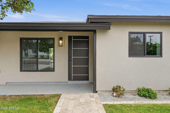 Property Photo: 7715 E Verde Lane AZ 85251