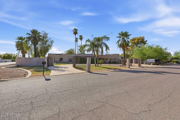 Property Photo: 6150 E Sweetwater Avenue AZ 85254