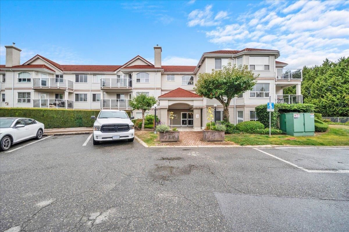 Property Photo: 12733 72 Avenue 103 BC V3W 2M7