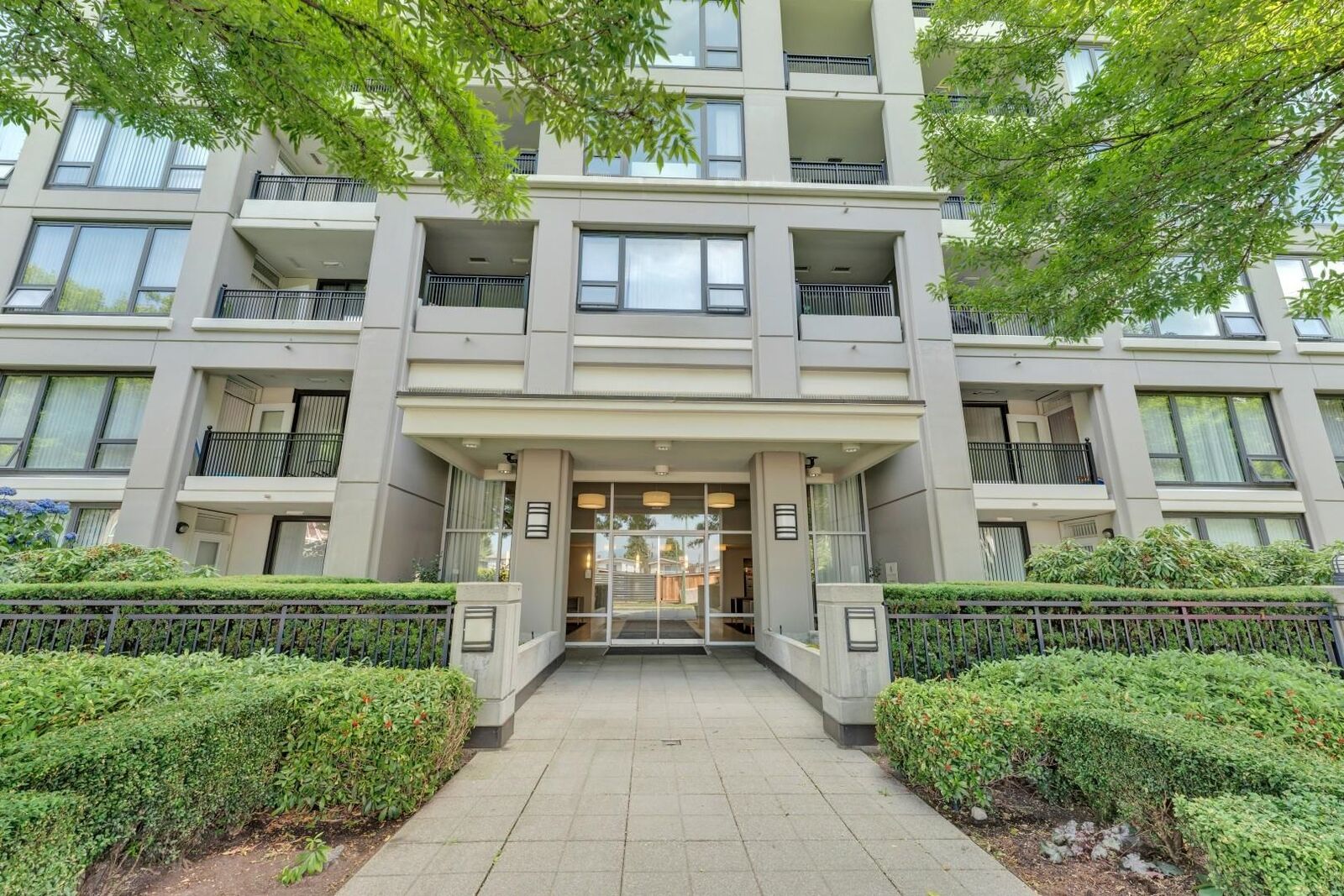 Property Photo: 7138 Collier Street 405 BC V5E 0A2