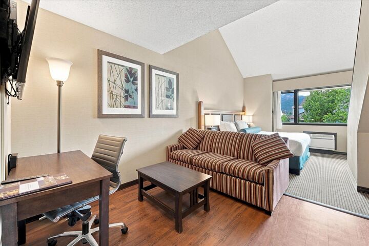 Property Photo: 4220 Gateway Drive 227 BC V8E 0Z7