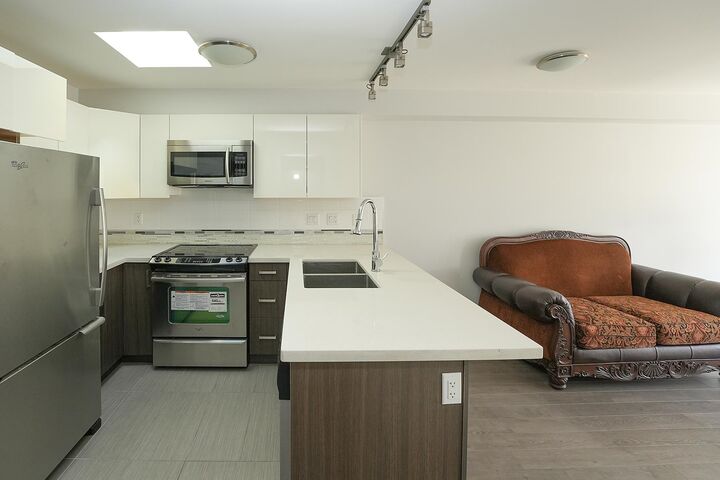 Photo de la propriété: 2408 E Broadway 403 BC V5M 4T9