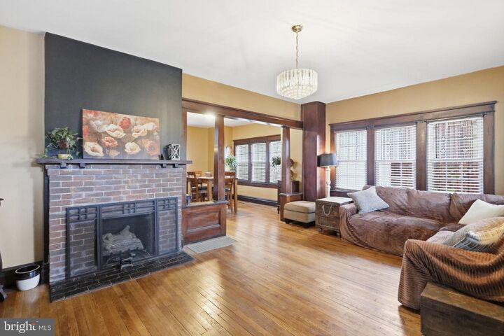 Property Photo:  408 Prince George Street  MD 21502 