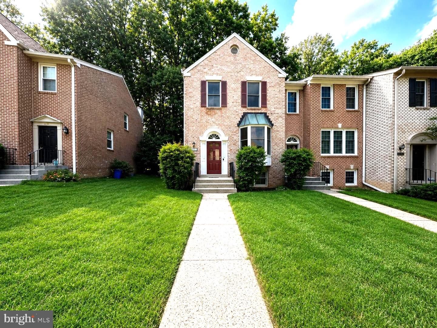Property Photo: 10651 Pine Haven Terrace MD 20852
