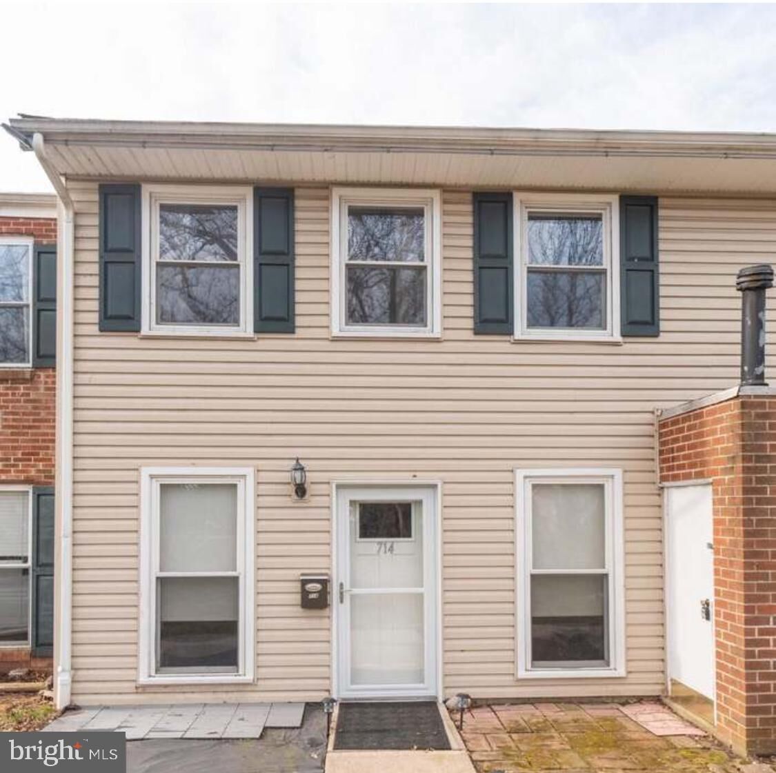 Property Photo: 714 Middleton Place PA 19403