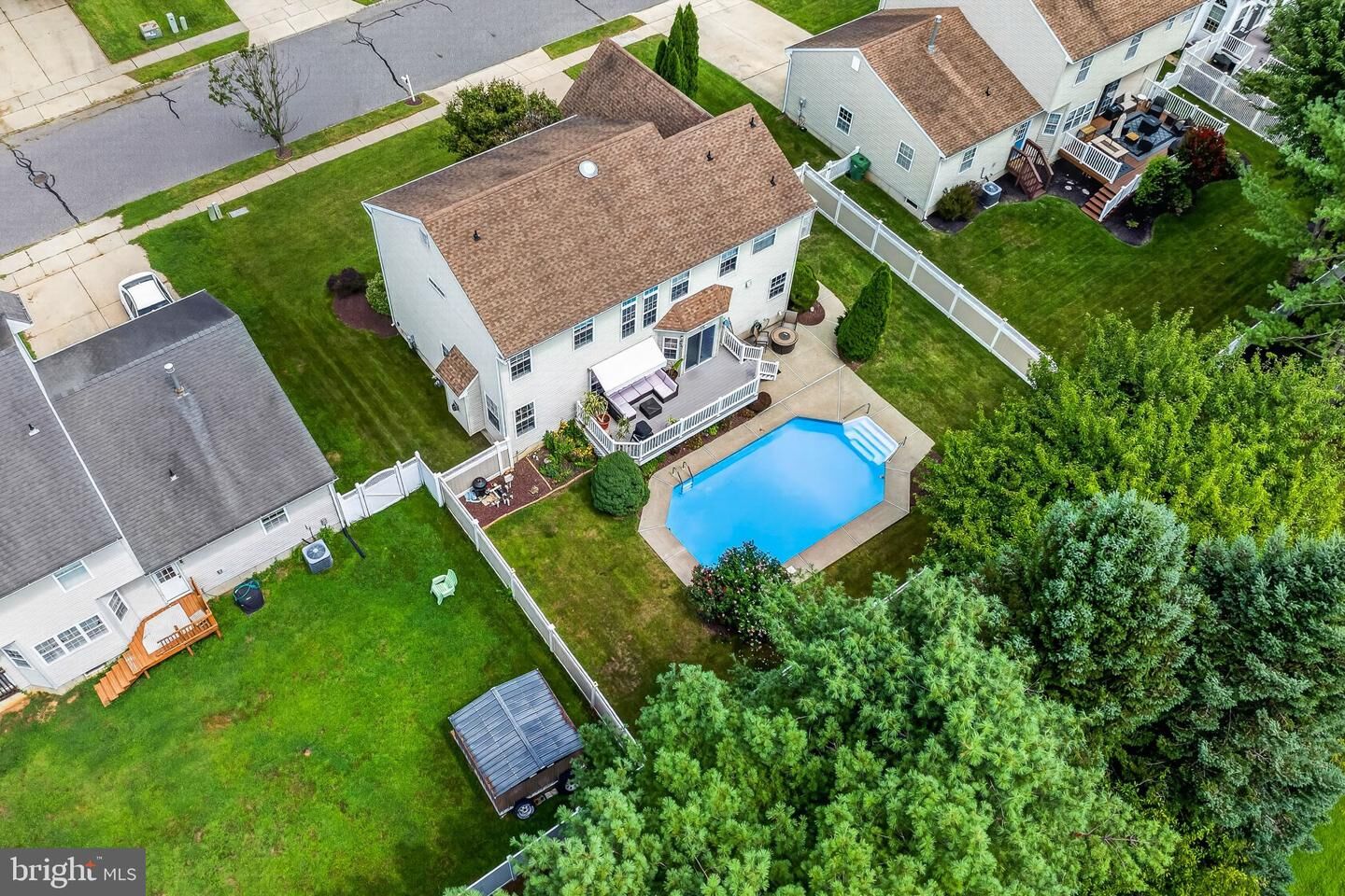 Property Photo: 894 Ashburn Way NJ 08085