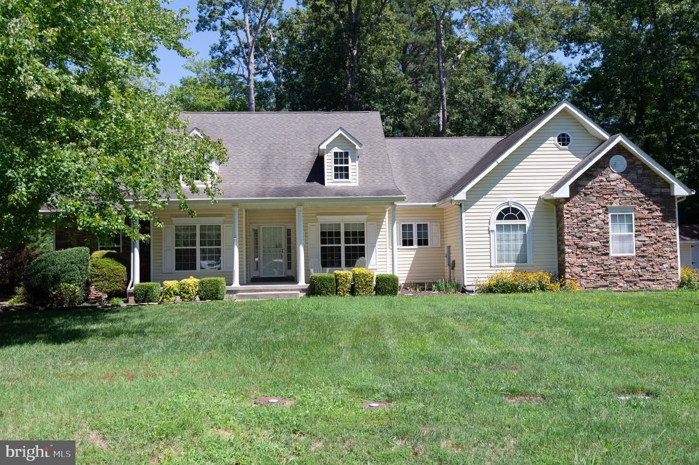 Property Photo: 5605 Bayberry Way MD 21613