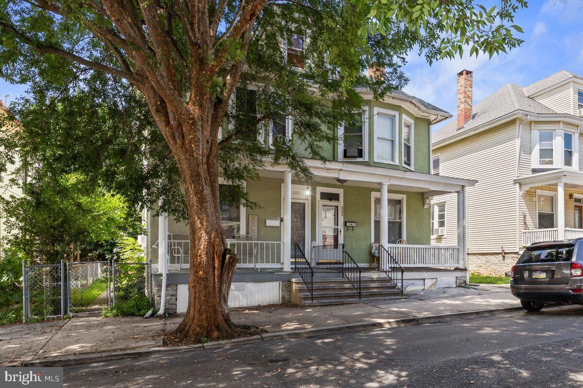 Property Photo: 307 Park Avenue PA 17042